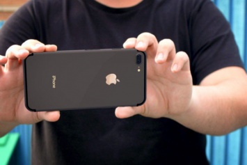 СМИ: Apple потребовала у поставщиков снизить цены на комплектующие для iPhone 7, но они отказались