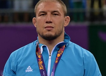 Борец В.Андрийцев вышел в четвертьфинал Олимпийских игр