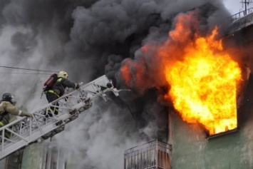 В Кривом Роге произошло 43 пожара за неделю: горели квартиры, сараи и трамвай
