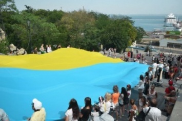 На Потемкинской лестнице завтра растянут огромный флаг Украины