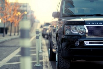 На Херсонщине легковые автомобили стоимостью более 1 млн грн пополнили бюджет на 558 тыс. грн