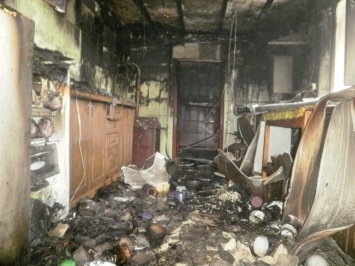 На Полтавщине горел частный дом (фото)