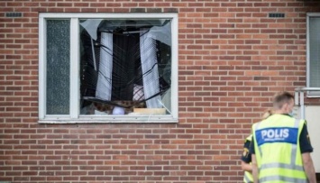 В Швеции 8-летний ребенок погиб от брошенной в окно гранаты