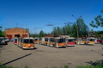 Алчевск "освободили" от троллейбусного сообщения, так как нет денег на ремонт