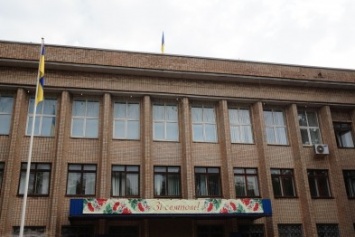 Металлургический район торжественно отметил День Государственного флага Украины (ФОТО)