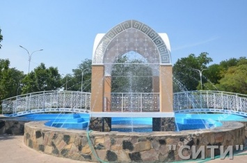 В Измаиле заработал «свадебный» фонтан (фото)