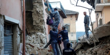 Не менее 14 человек погибли в результате землетрясения в Италии