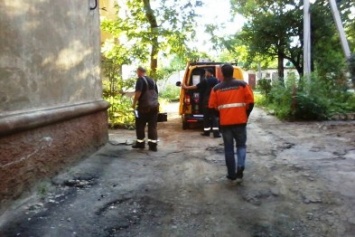 В центре Кривого Рога из-за утечки газа чуть не взорвался автомобиль и ближайший дом (ФОТО)