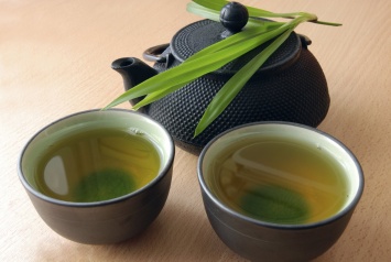 Ученые: Зеленый чай предотвращает развитие аневризмы брюшной аорты