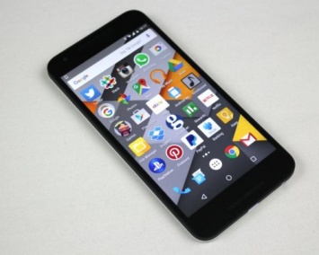 Один из основателей Apple назвал Nexus 5X любимым смартфоном