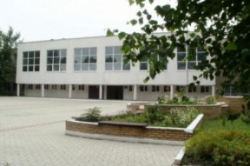 5 школ Покровска (Красноармейска): краткие характеристики