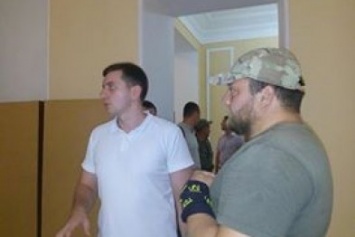 Труханов встретится с активом "Самообороны Майдана" за закрытыми дверями (ФОТО)