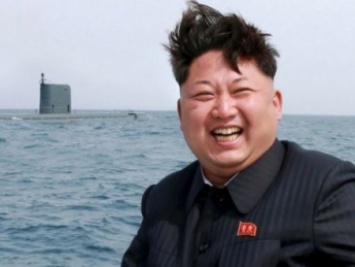 Ким Чен Ын назвал победой запуск ракеты с подводной лодки