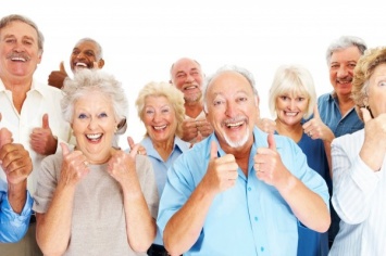 Ученые рассказали, почему старики живут счастливее молодого поколения