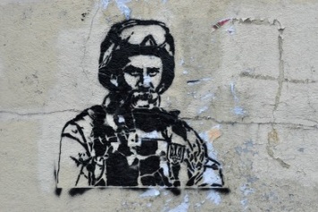 В Запорожье на декоммунизированной стеле изобразили Шевченко в форме бойца АТО, - ФОТОФАКТ