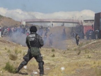 Бастующие шахтеры убили заместителя министра в Боливии