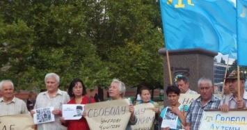 В Мелитополе призывали освободить крымских политзаключенных (ФОТО)