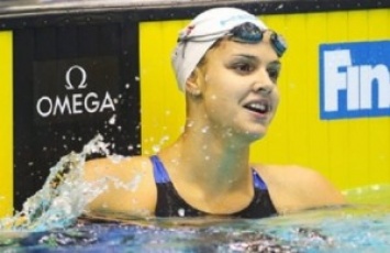 Украинская пловчиха Зевина выиграла на этапе Кубка мира и установила новый мировой рекорд