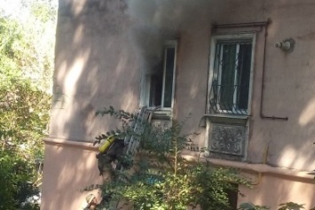 В Камеснком во время пожара в жилом доме спасли пятерых человек