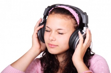 Ученые: Музыка может помочь в лечении рака