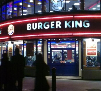 В Москве 28-летний посетитель Burger King умер в очереди за едой