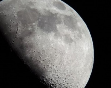 Россия планирует запустить космический аппарат на Луну