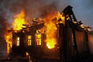 В Ровенской области в огне сгорели близнецы: что стало причиной трагедии