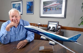 Скончался создатель Boeing-747 Джо Саттер