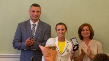 Кличко подарил гимнастке Анне Ризатдиновой квартиру в Киеве