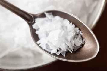 Соль - самый опасный продукт в мире, считают ученые