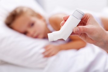Риск астмы у детей повышается из-за вирусных инфекций