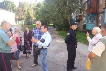 Сумчане, которые проживают в доме по ул. Леси Украинки,4 против установки газового счетчика (ФОТО)