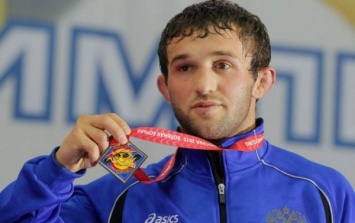 Датт: Серебряная медаль Кудухтова должна остаться в семье спортсмена