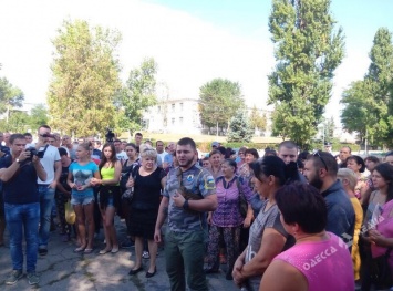 Одесские азовцы намерены «сломать позвоночник» цыганскому наркотрафику