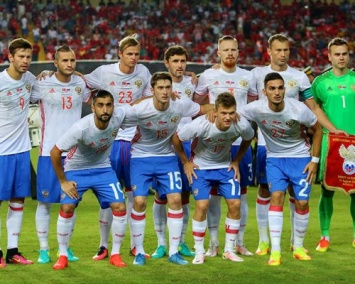 Сборная России по футболу сыграла вничью с Турцией