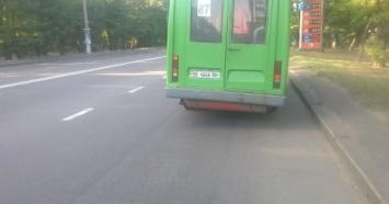 В Николаеве маршрутчик «под кайфом» скрылся с места ДТП и не видел «остановок»: пассажиры никак не отреагировали