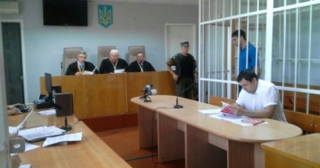 Апелляционный суд оставил кривоозерского полицейского Хоменко под арестом