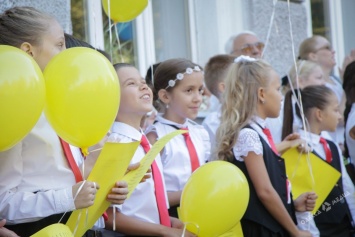 Талантливые ученики одесской гимназии №1 ярко открыли учебный год