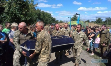 В Одесской области похоронили убитого сослуживцем солдата