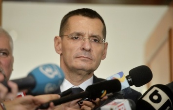 В Румынии глава МВД подал в отставку после коррупционного скандала