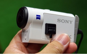Sony представила мощную экшн-камеру FDR-X3000R