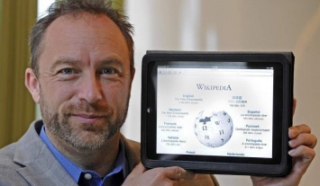 Основатель "Википедии" приедет в Москву
