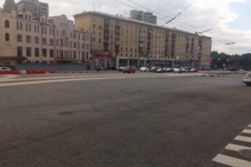 Проезд открыт но стройка не окончена: ремонт на Павловскй продолжается "на ходу" (ФОТО)