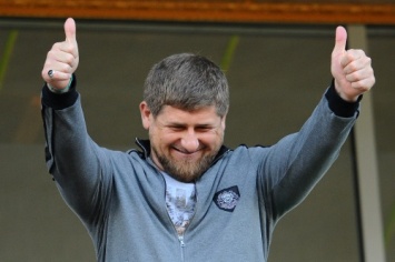Кадыров подарил отстраненным от Олимпиады чеченцам джипы Mercedes