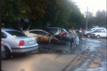 На Алексеевке сгорела машина (ФОТО)
