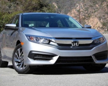 Honda Civic стал бестселлером среди компактных авто в США