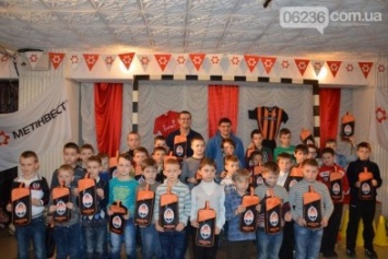 Авдеевская академия ФК «Шахтер» приглашает юных футболистов