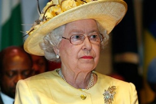 Королева Великобритании Елизавета II призвала ЕС избежать раскола