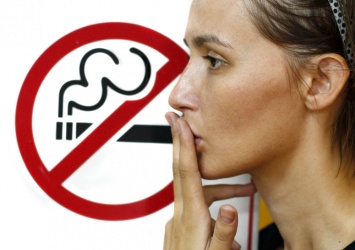 Ученые: Курение может сократить рацион питания