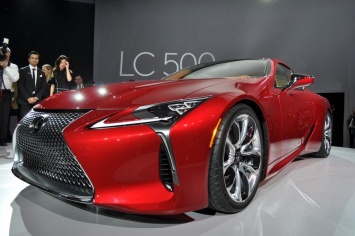 Lexus добавила мощности модели LC 500